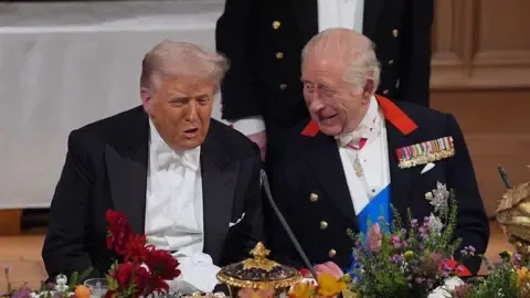 Donald Trump Arranging to Invite the British Monarch to the US